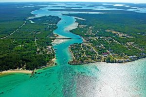 An aerial view of Chub Cay, a small town in the Gulf of Mexico.