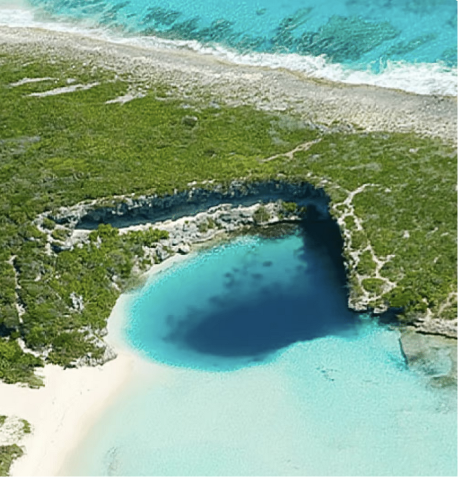 Long Island, Bahamas Deans Blue Whole